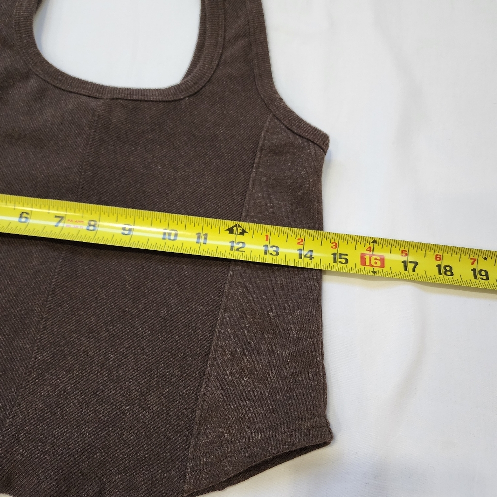 Yogalicious Workout Tank Top Size M Baby Terry Somers Brown - Picture 7 of 7